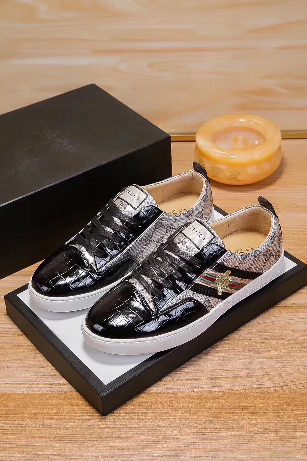 P380 (new style), [GUCCI] Gucci official new men's fashion casual shoes🇨🇳Official website original 1:1 mold opening💯Original quality, fine workmanship🌴High-end atmosphere, casual and fashionable🍒The upper is made of imported Italian cowhide☘Luxurious sheepskin lining🍓Rubber wear-resistant and non-slip outsole, super comfortable to wear, versatile style, worth owning🍉Standard code 38-45